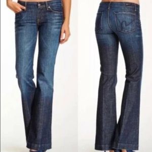 Citizens of Humanity low rise full leg flare. Vintage. Size 30. Faye #003